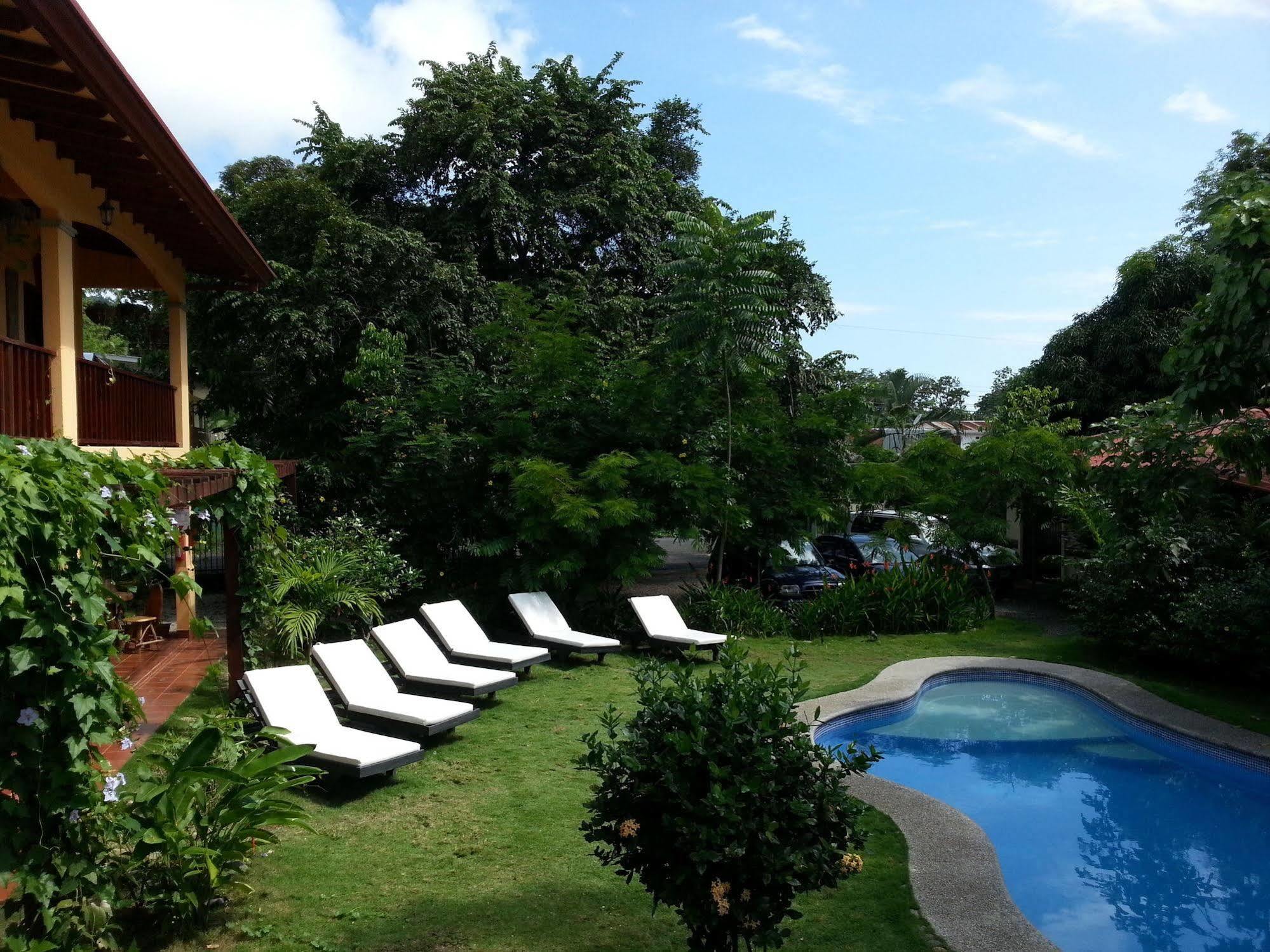 Hotel Green Jacó Esterno foto